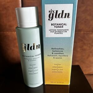 BNNU Six Gldn Botanical Toner